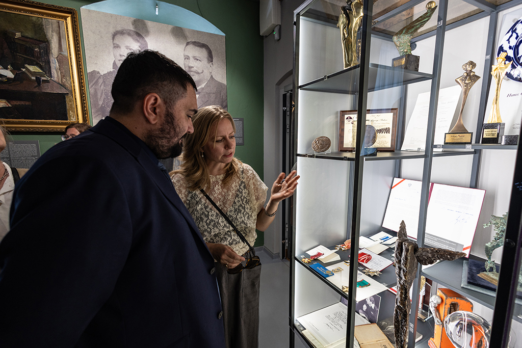 JG_250704_KRK_8758.jpg-wystawa, otwarcie, Pokój Podgórzanina, Stuhr, Muzeum Podgórza  Autor: B. Świerzowski