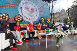 20250717-BSK_7451.jpg-Wielki finał Wielkiej Wyprawy Maluchów  na Rynku Głównym