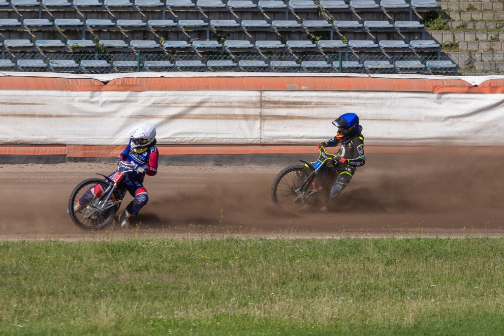 BSK_8286-36.jpg-Speedway, Miszalski, Sęk  Autor: B. Świerzowski