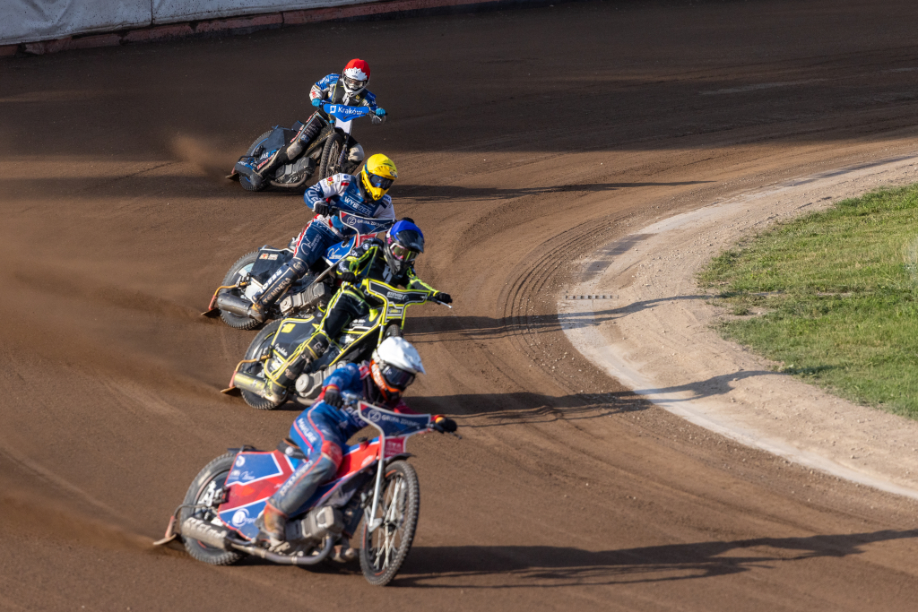 BSK_9002-84.jpg-Speedway, Miszalski, Sęk  Autor: B. Świerzowski
