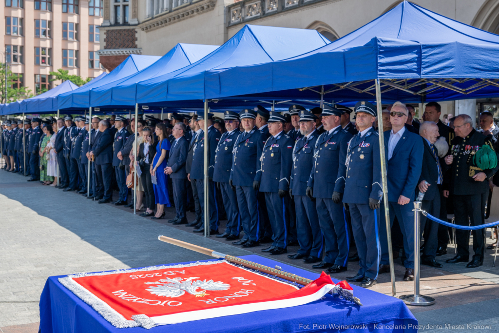 policja, święto, Rynek Główny, Kraków, Miszalski, Honoris Gratia, 2025, Fryczek  Autor: P. Wojnarowski