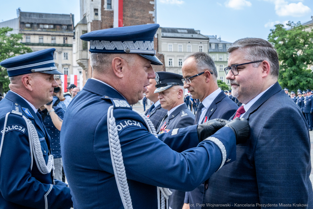 policja, święto, Rynek Główny, Kraków, Miszalski, Honoris Gratia, 2025, Fryczek  Autor: P. Wojnarowski