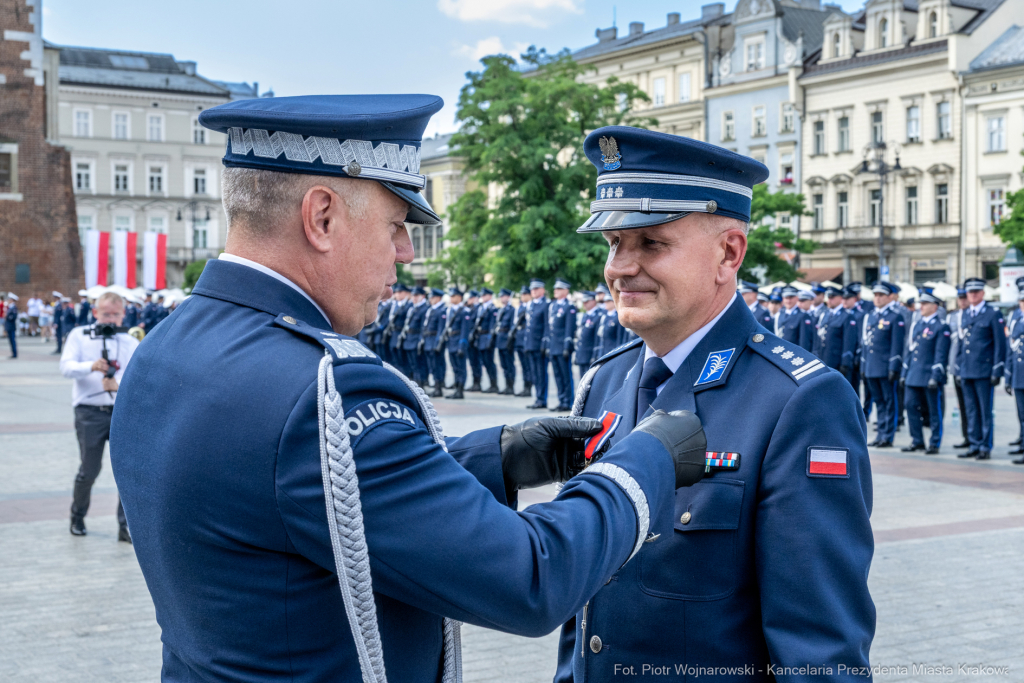 policja, święto, Rynek Główny, Kraków, Miszalski, Honoris Gratia, 2025, Fryczek  Autor: P. Wojnarowski