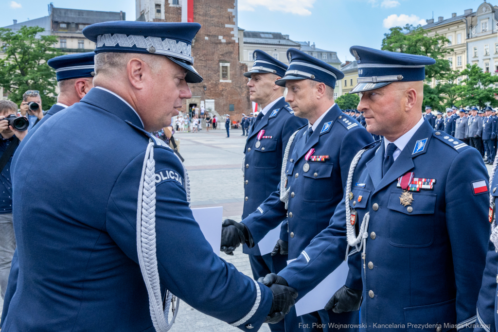 policja, święto, Rynek Główny, Kraków, Miszalski, Honoris Gratia, 2025, Fryczek  Autor: P. Wojnarowski