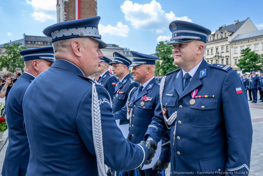 policja, święto, Rynek Główny, Kraków, Miszalski, Honoris Gratia, 2025, Fryczek  Autor: P. Wojnarowski