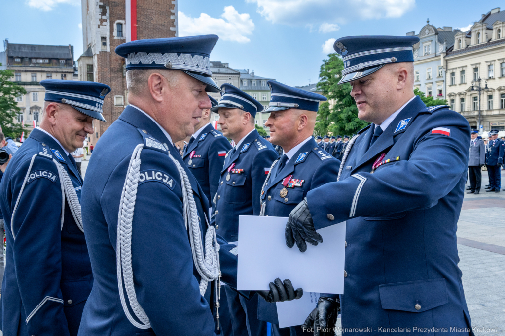 policja, święto, Rynek Główny, Kraków, Miszalski, Honoris Gratia, 2025, Fryczek  Autor: P. Wojnarowski