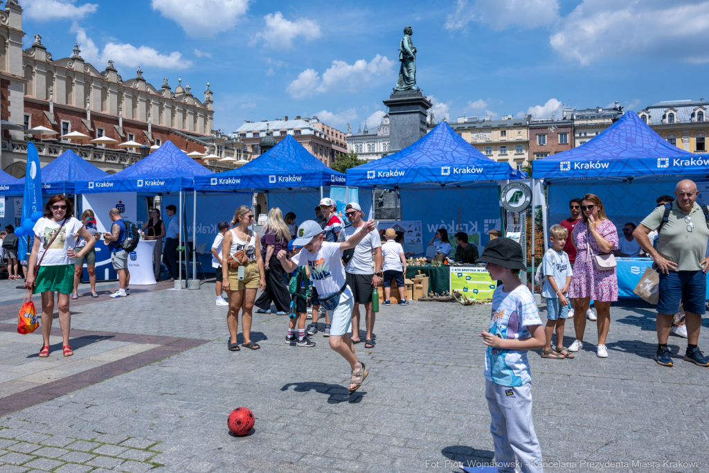 policja, święto, Rynek Główny, Kraków, Miszalski, Honoris Gratia, 2025, Fryczek  Autor: P. Wojnarowski