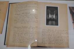 Otwarcie wystawy jubileuszowej z okazji 135-lecia Domu Pomocy Społecznej im. Ludwika i Anny Helcló