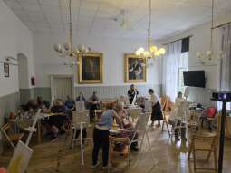 1 (3).jpg-Śladami Mistrzów – inspiracje van Goghiem w DPS Helclów.