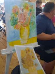 8eVhW1v4.jpg-Śladami Mistrzów – inspiracje van Goghiem w DPS Helclów.