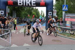 Ironman pływanie i rower