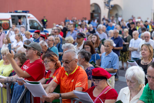 BS-250805-BSK_7148.jpg-Kadrówka, Lekcja Śpiewania