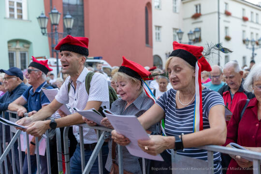 BS-250805-BSK_7187.jpg-Kadrówka, Lekcja Śpiewania