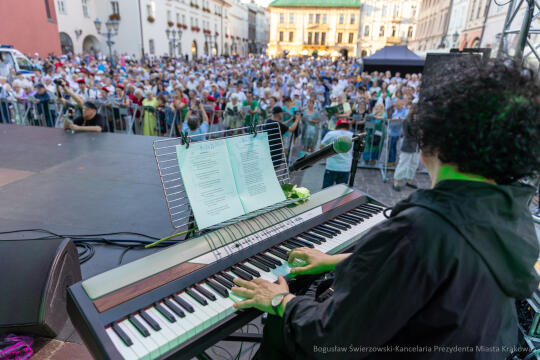 BS-250805-BSK_7227.jpg-Kadrówka, Lekcja Śpiewania