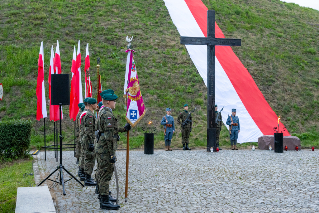 Capstrzyk, Kadrówka, marsz, Pierwsza Kadrowa, Piłsudski, kopiec  Autor: P. Wojnarowski