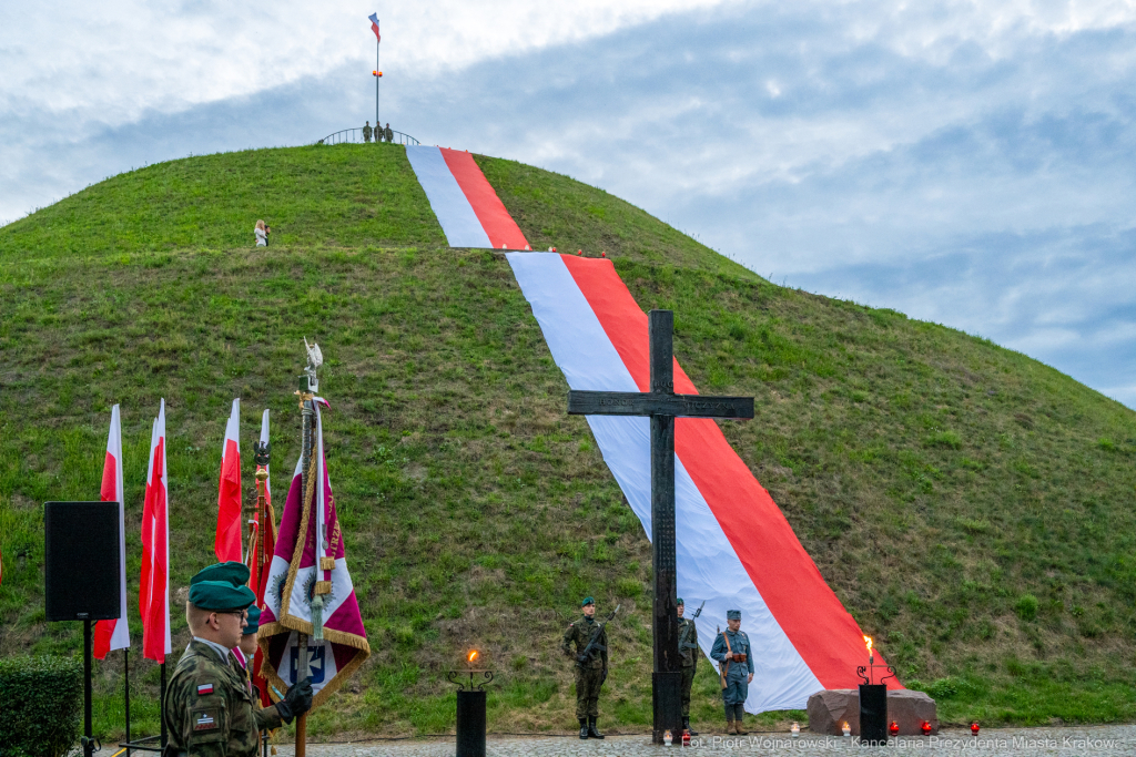 Capstrzyk, Kadrówka, marsz, Pierwsza Kadrowa, Piłsudski, kopiec  Autor: P. Wojnarowski