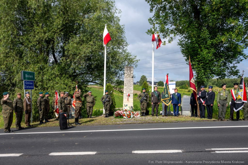 Kadrówka, marsz, Pierwsza Kadrowa, Piłsudski, Michałowice, Fryczek  Autor: P. Wojnarowski