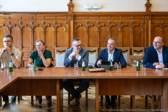 PW_549_009_fot. Piotr Wojnarowski.jpg-wiecemer, Kijów, Andronow, Sęk, spotkanie