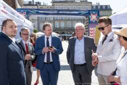 PW_550_009_fot. Piotr Wojnarowski.jpg-targi, sztuka, Kracik, Chamielec, folk, rynek