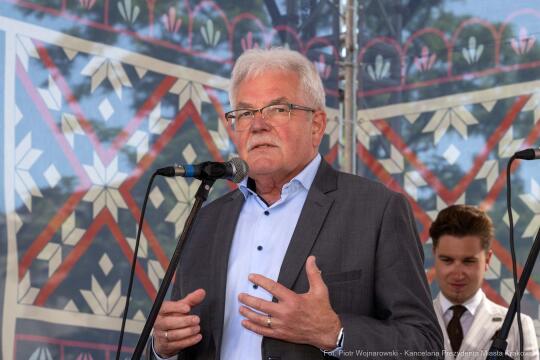 PW_550_012_fot. Piotr Wojnarowski.jpg-targi, sztuka, Kracik, Chamielec, folk, rynek