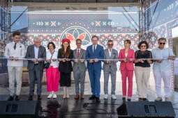 PW_550_020_fot. Piotr Wojnarowski.jpg-targi, sztuka, Kracik, Chamielec, folk, rynek