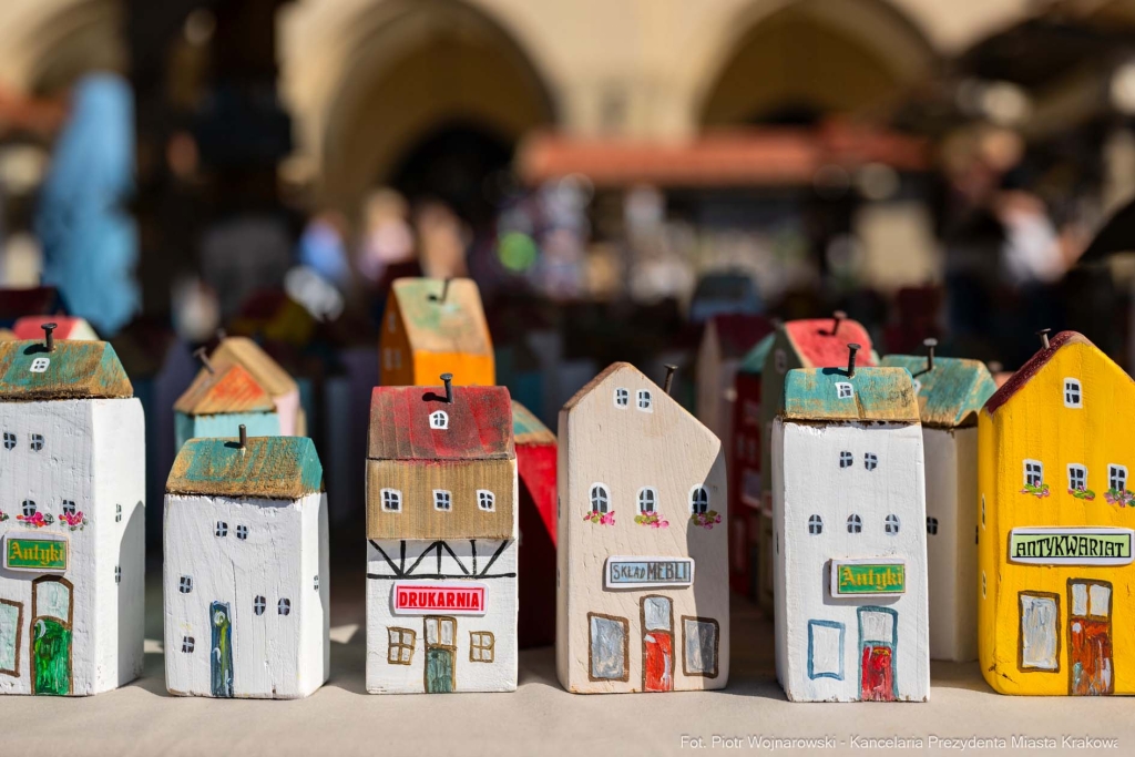 PW_550_032_fot. Piotr Wojnarowski.jpg-targi, sztuka, Kracik, Chamielec, folk, rynek  Autor: P. Wojnarowski