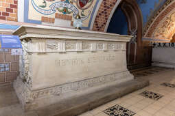 JG_250814_KRK_7667.jpg-Noc Cracovia Sacra 2025: Korony, infuły i królewskie artefakty