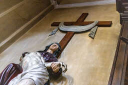 JG_250814_KRK_7679.jpg-Noc Cracovia Sacra 2025: Korony, infuły i królewskie artefakty