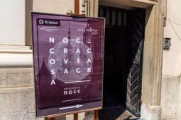 JG_250814_KRK_7732.jpg-Noc Cracovia Sacra 2025: Korony, infuły i królewskie artefakty