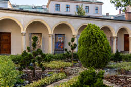 JG_250814_KRK_8042.jpg-Noc Cracovia Sacra 2025: Korony, infuły i królewskie artefakty