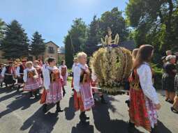 529257330_700383146369883_3547021061338533355_n.jpg-Dożynki Nowohuckie w Pleszowie