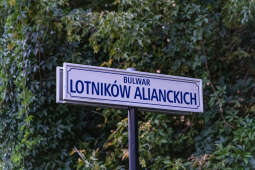 JG_250816_KRK_8320.jpg-Liberator nad Zabłociem - spacer i odsłonięcie muralu