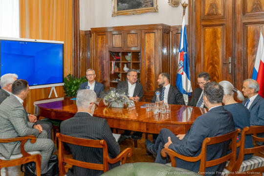 tramwaj, dwukierunkowy, umowa, PESA, MPK, Miszalski, Zdziarski, Świerczyński