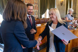 20250821-BSK_1973.jpg-Nowi liderzy w oświacie, podziękowania dla ustępujących