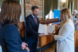 20250821-BSK_2052.jpg-Nowi liderzy w oświacie, podziękowania dla ustępujących