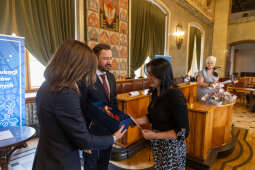 20250821-BSK_2225.jpg-Nowi liderzy w oświacie, podziękowania dla ustępujących