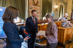 20250821-BSK_2234.jpg-Nowi liderzy w oświacie, podziękowania dla ustępujących