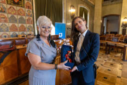 20250821-BSK_2289.jpg-Nowi liderzy w oświacie, podziękowania dla ustępujących