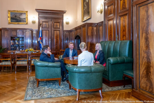 Miszalski, Polit, powołanie, Karkowski Teatr Variete, Gutowska-Żyra, Szydłowski