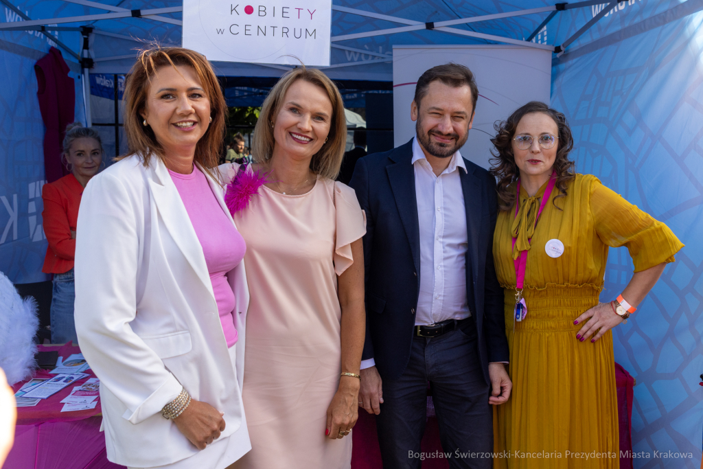 BS-250824-BSK_3215.jpg-Senioralia Nowohuckie  Autor: B. Świerzowski