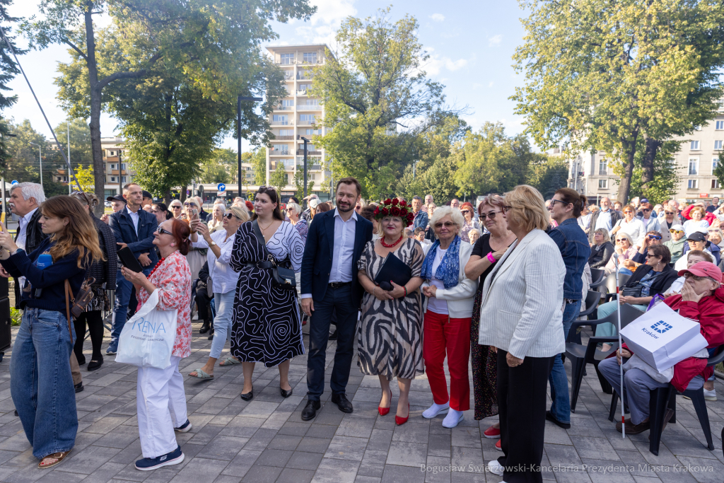 BS-250824-BSK_3414.jpg-Senioralia Nowohuckie  Autor: B. Świerzowski