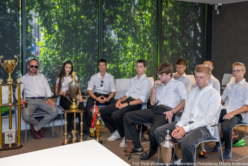 Sęk, karate, Krakowska Akademia Sportu, medaliści, spotkanie  Autor: P. Wojnarowski