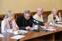 PW_559_008_fot. Piotr Wojnarowski.jpg-Klaman, PASIOS, Pietrzyk, seniorzy, program, integracja