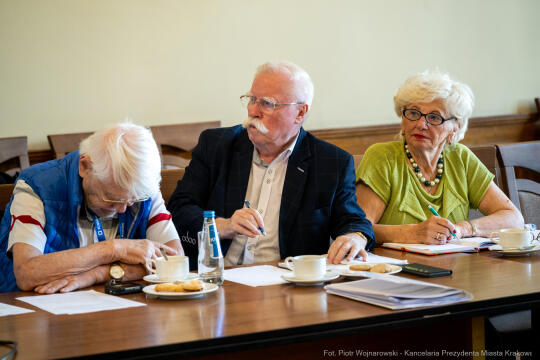 PW_559_017_fot. Piotr Wojnarowski.jpg-Klaman, PASIOS, Pietrzyk, seniorzy, program, integracja