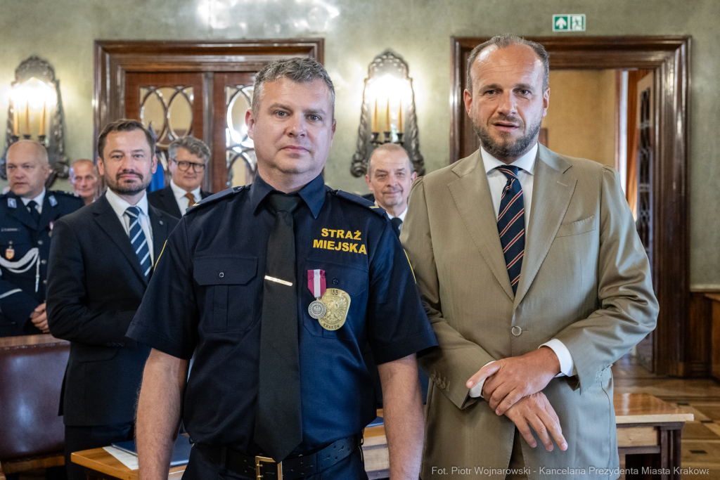 Straż Miejska, święto, Miszalski, Śmiałek, Ulman, odznaczenia, medale  Autor: P. Wojnarowski