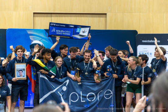 BS-250831-BSK_7310.jpg-ERC, Miszalski, Dekoracja