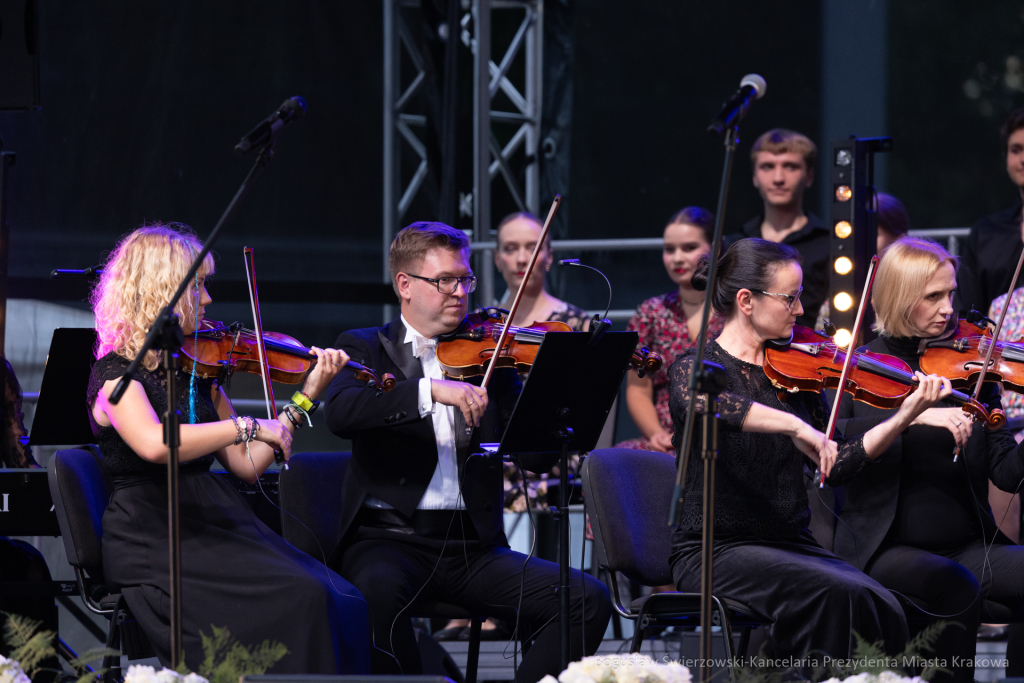 BS-250831-BSK_7440.jpg-Gala Operetkowa, Sęk  Autor: B. Świerzowski