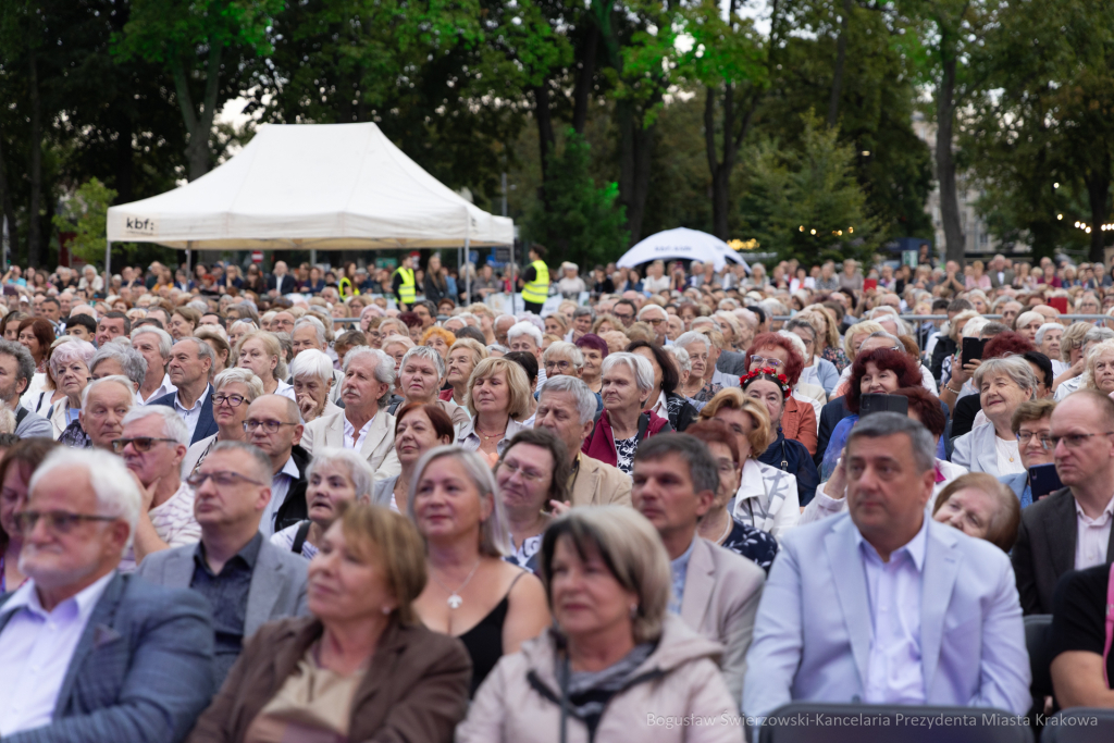 BS-250831-BSK_7476.jpg-Gala Operetkowa, Sęk  Autor: B. Świerzowski