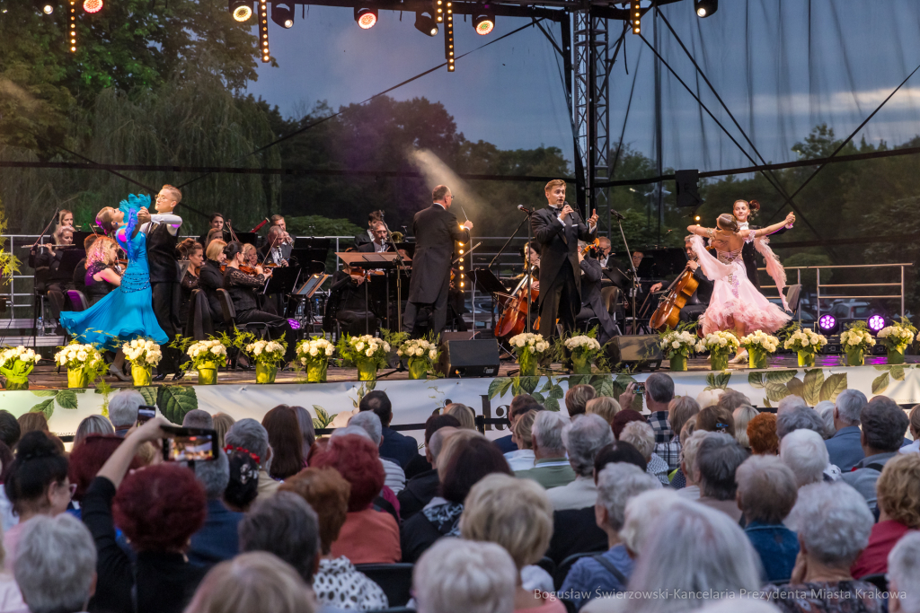 BS-250831-BSK_7671.jpg-Gala Operetkowa, Sęk  Autor: B. Świerzowski