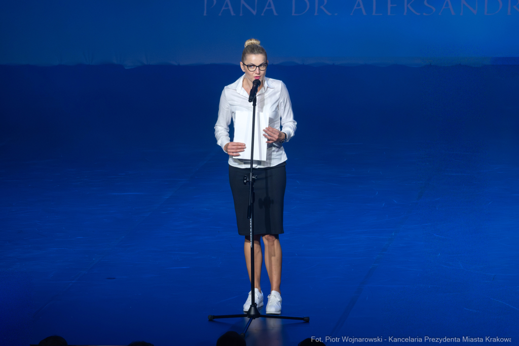 Miszalski, XXX, LO, Liceum Ogólnokształcące, nowy rok szkolny, Raś, Klaman, hala, Pasek  Autor: P. Wojnarowski